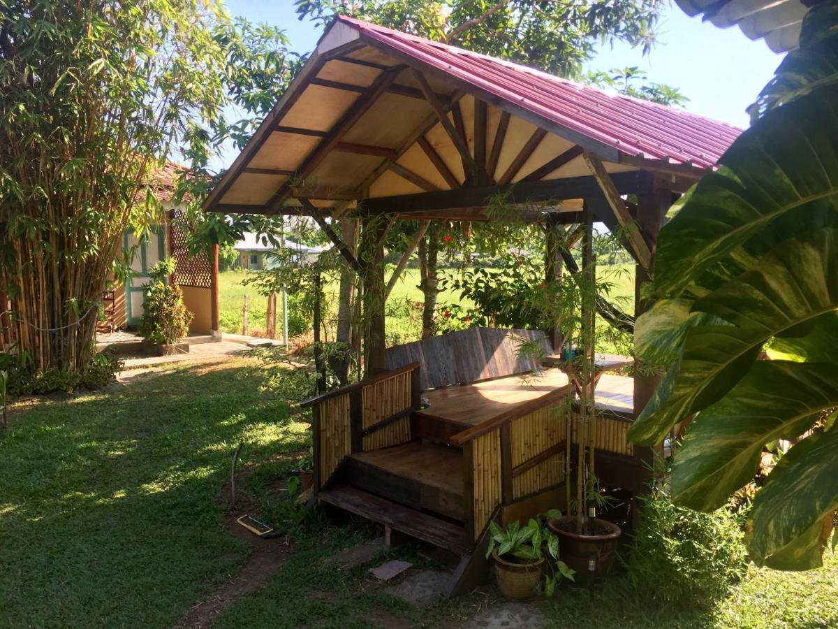 Soluna Guest House Pantai Cenang  Bagian luar foto