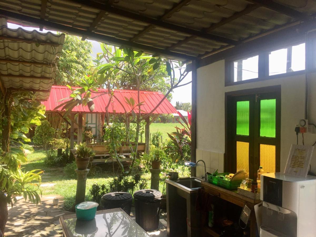 Soluna Guest House Pantai Cenang  Bagian luar foto
